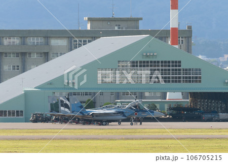 航空自衛隊飛行教導群F-15DJイーグル駐機 106705215