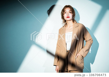 portrait 106706473
