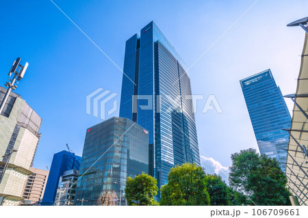 日本の東京都市景観 本日開業の東京ミッドタウン八重洲。青空の東京都内…=2023年3月10日 日本の東京都市景観 本日開業の東京ミッドタウン八重洲。青空の東京都内…=2023年3月10日 106709661