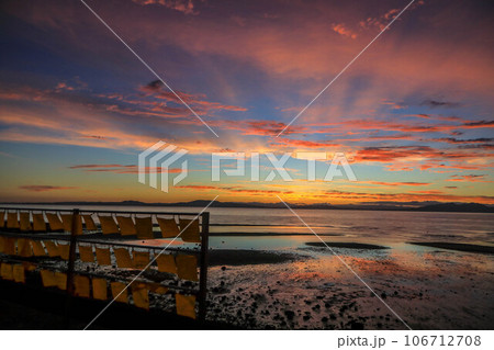 大三東駅　朝の風景 106712708