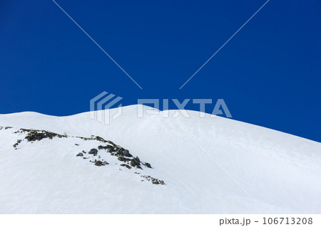 富山_初春の立山室堂の絶景 富山_初春の立山室堂の絶景 106713208