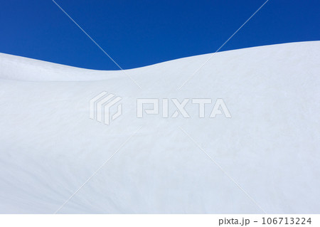 富山_初春の立山室堂の絶景 富山_初春の立山室堂の絶景 106713224