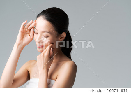 20代女性のビューティー 106714851