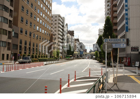 東京メトロ 有楽町線 新富町駅 駅入口 東京メトロ 有楽町線 新富町駅 駅入口 106715894