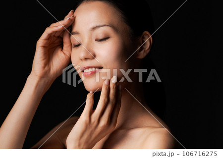 20代女性のビューティー写真 106716275