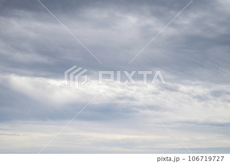 曇り空 秋の空 イメージ 【千葉県】 106719727