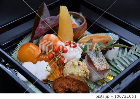 盛り付けが美しい懐石料理の八寸 盛り付けが美しい懐石料理の八寸 106721051