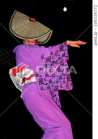 越中八尾の哀愁と侘しさが漂うおわら風の盆 越中八尾の哀愁と侘しさが漂うおわら風の盆 106726772