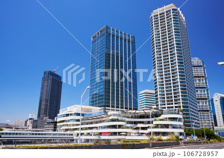 横浜駅東口周辺の風景 106728957