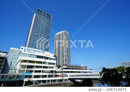 横浜駅東口周辺の風景 106728973