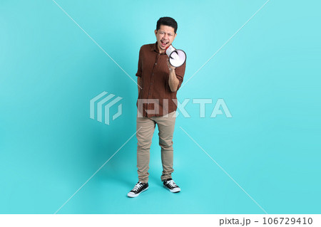 Young Adult Asian Man Young Adult Asian Man 106729410