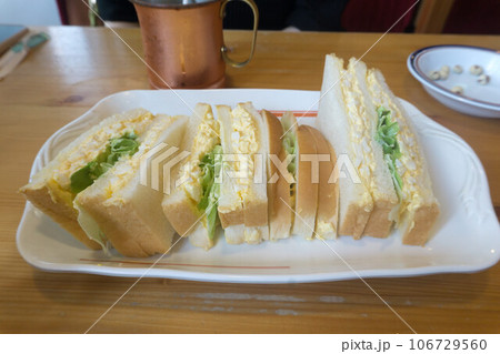 卵サンド　朝食 106729560
