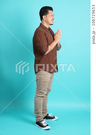 Young Adult Asian Man Young Adult Asian Man 106729653