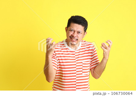 Casual Asian Man Casual Asian Man 106730064