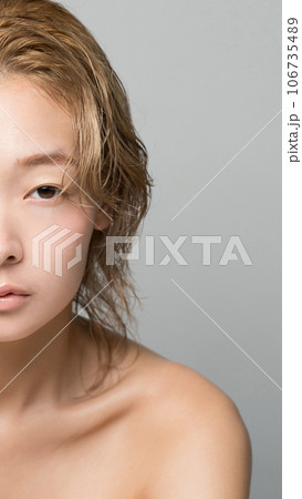 portrait portrait 106735489