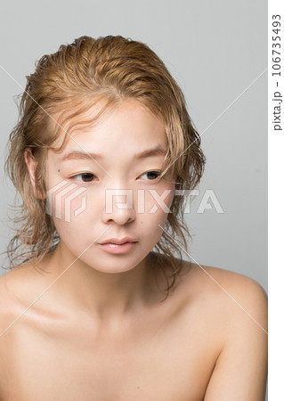 portrait portrait 106735493