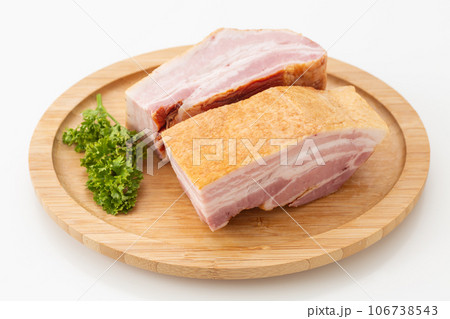 ベーコン 106738543