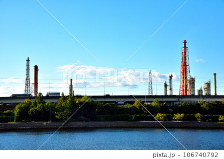 大阪浜寺公園から望む浜寺水路 大阪浜寺公園から望む浜寺水路 106740792