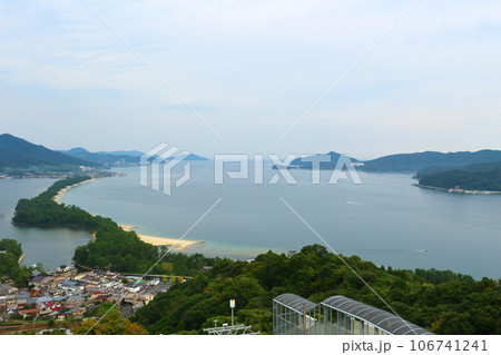 日本三景 天橋立と宮津湾（京都府 宮津市） 106741241
