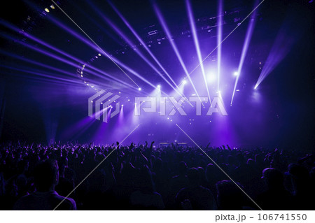 ライブステージ パープルライト 106741550