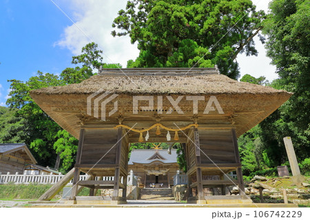 隠岐の島　玉若酢命神社　随神門 106742229