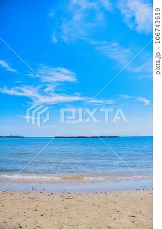青い空と海 106743659