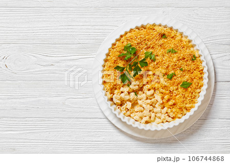 baked mac and cheese topped with panko baked mac and cheese topped with panko 106744868