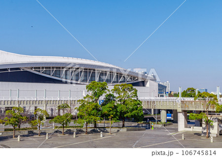 【神奈川の都市風景】パシフィコ横浜 106745814