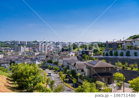 《東京都》一面に広がる住宅街・東京郊外エリア 106751480