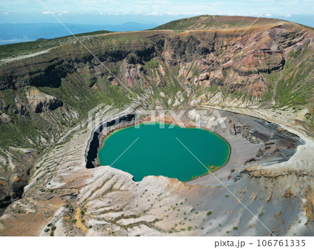 夏の蔵王山　空撮 106761335