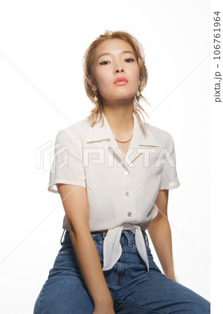 かっこいい働く女性のポートレート かっこいい働く女性のポートレート 106761964