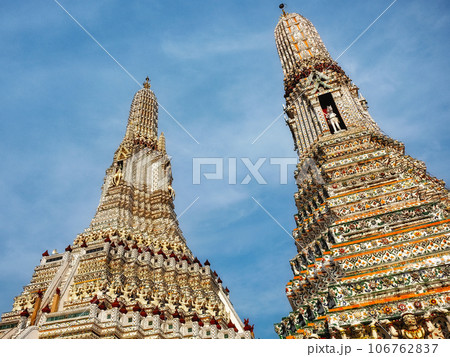Two temple spires in Thailand. The spires are...の写真素材 [106762837] - PIXTA