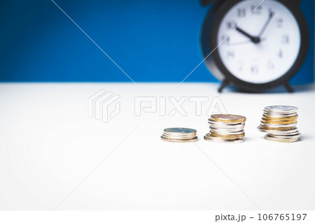 Time arrived. Watches and money. Revenue is going up. Time arrived. Watches and money. Revenue is going up. 106765197