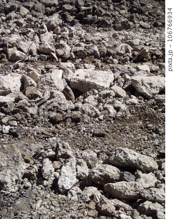 Highway rubble 106766934