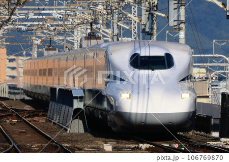【JR東海】N700S「のぞみ」（東海道新幹線：京都駅） 106769870