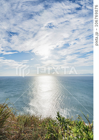 新潟　角田岬から望む日本海 106769876