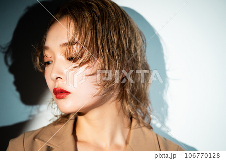 portrait 106770128