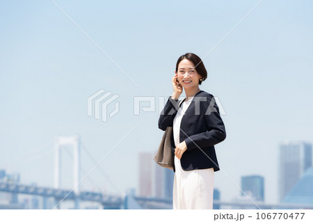 ビジネス オフィスカジュアル 女性 ビジネス オフィスカジュアル 女性 106770477