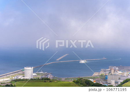 稚内　ハートランドフェリー　利尻島　礼文島　稚内湾 106771195