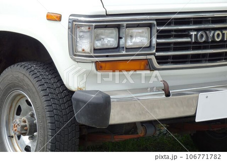 自動車イメージ トヨタ ランドクルーザー60系のフロントマスク 自動車イメージ トヨタ ランドクルーザー60系のフロントマスク 106771782