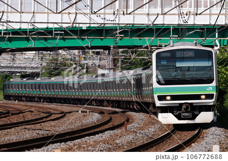 常磐線快速 E231系電車の写真素材 [106772688] - PIXTA