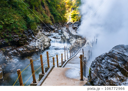 秋の小安峡 秋の小安峡 106772966