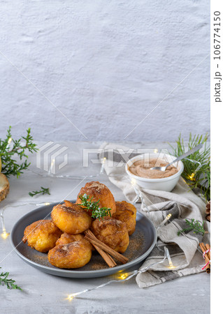 Traditional portuguese Christmas sweets Sonhos 106774150