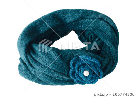 Warm scarf in blue 106774306