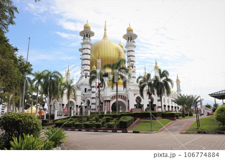 美しいモスク　ウブディアモスク　マレーシア　クアラカンサ― 106774884