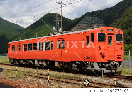 【JR西日本】キハ41形(播但線:寺前駅) 【JR西日本】キハ41形(播但線:寺前駅) 106775408