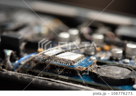dust inside the computer 106776273