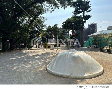 東雪谷二丁目公園　　（東京都大田区） 106779056