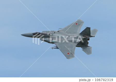 航空自衛隊第303飛行隊F-15イーグル旋回 航空自衛隊第303飛行隊F-15イーグル旋回 106782319