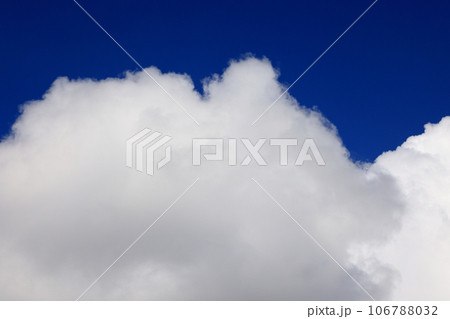 空 106788032